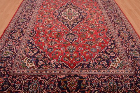 Kashan Red Hand Knotted 67 X 111 Area Rug 100-74866 Image 7