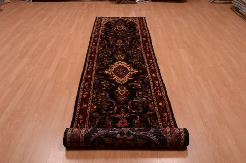 Hamedan Black Runner Hand Knotted 29 X 1310 Area Rug 100-74876 Image 6