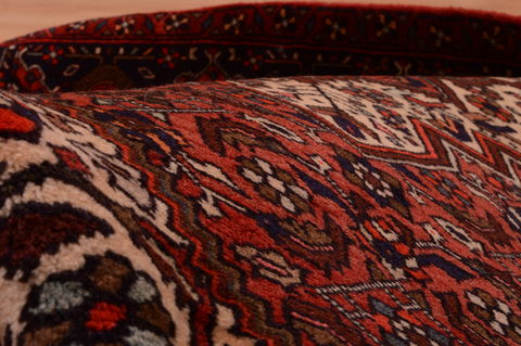 Gholtogh Red Hand Knotted 34 X 52 Area Rug 100-74885 Image 1