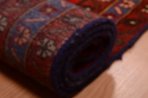 Hamedan Red Runner Hand Knotted 27 X 129 Area Rug 100-74888 Image 4