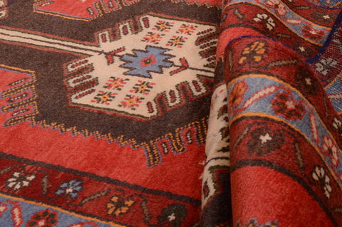 Hamedan Red Runner Hand Knotted 27 X 129 Area Rug 100-74888 Image 8