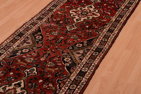 Hamedan Red Runner Hand Knotted 29 X 132 Area Rug 100-74891 Image 8