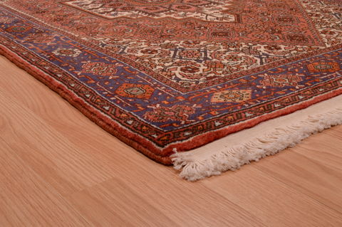 Gholtogh Red Hand Knotted 31 X 50 Area Rug 100-74899 Image 10