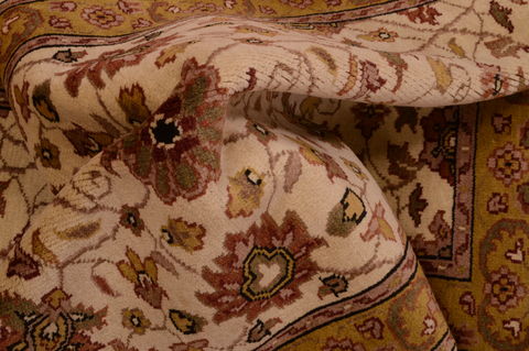 Jaipur Beige Hand Knotted 30 X 50 Area Rug 100-74900 Image 5