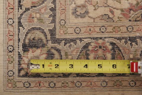 Tabriz Multicolor Hand Knotted 25 X 42  Area Rug 155-74924 Image 5