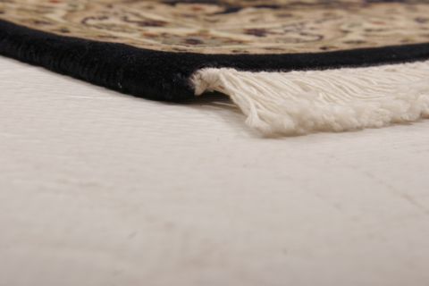 Tabriz Black Hand Knotted 28 X 43  Area Rug 155-74926 Image 3