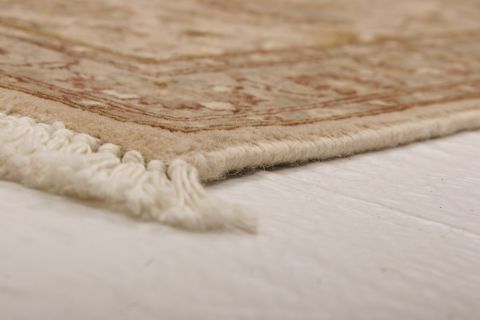 Tabriz Beige Hand Knotted 21 X 43  Area Rug 155-74930 Image 3