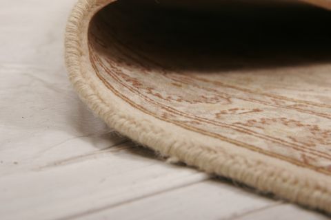 Tabriz Beige Hand Knotted 21 X 43  Area Rug 155-74930 Image 4