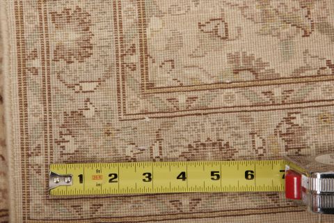 Tabriz Beige Hand Knotted 21 X 43  Area Rug 155-74930 Image 6