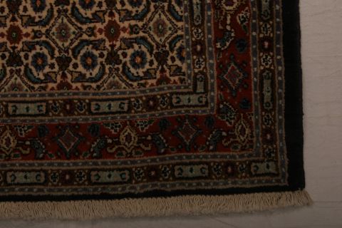 Mood Multicolor Hand Knotted 25 X 310 Area Rug 155-74989 Image 4