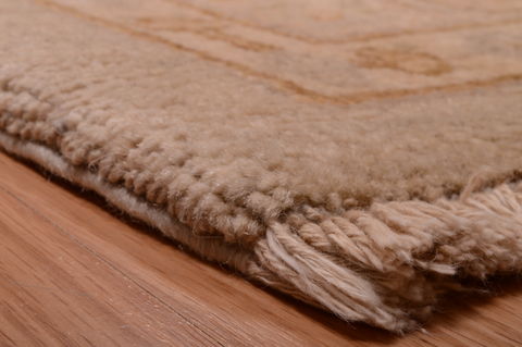 Kayseri Beige Hand Knotted 90 X 120 Area Rug 100-75021 Image 11