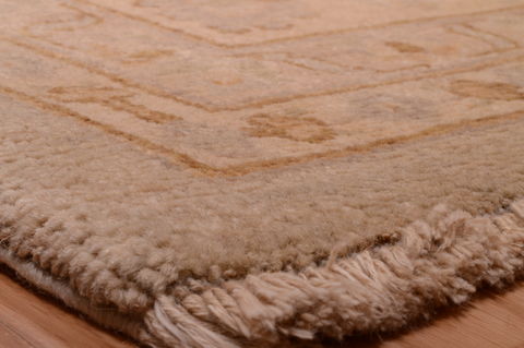 Kayseri Beige Hand Knotted 90 X 120 Area Rug 100-75021 Image 12