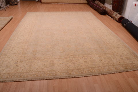 Kayseri Beige Hand Knotted 90 X 120 Area Rug 100-75021 Image 4