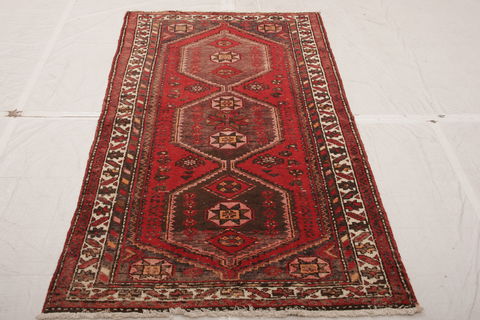 Mussel Multicolor Hand Knotted 35 X 65 Area Rug 155-75058 Image 2