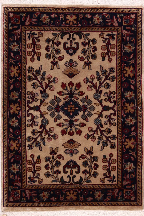 Sarouk Multicolor Hand Knotted 22 X 32 Area Rug 155-75071 Image 0