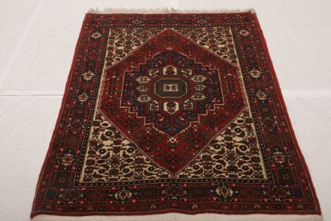Gholtogh Multicolor Hand Knotted 35 X 52 Area Rug 155-75181 Image 2