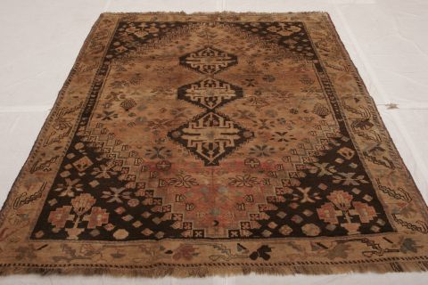 Shiraz Multicolor Hand Knotted 58 X 80  Area Rug 155-75280 Image 1