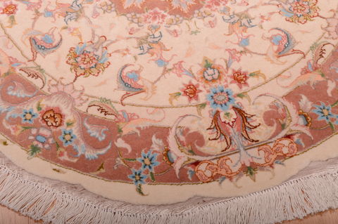 Tabriz Beige Round Hand Knotted 33 X 33  Area Rug 100-75363 Image 3