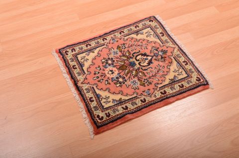 Sarouk Beige Square Hand Knotted 19 X 110 Area Rug 100-75388 Image 5