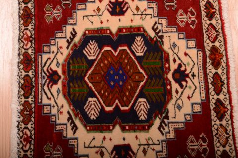 Sarouk Red Square Hand Knotted 17 X 21 Area Rug 100-75397 Image 3