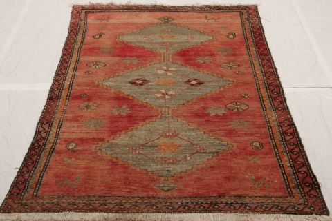 Mussel Red Hand Knotted 37 X 51 Area Rug 155-75405 Image 1