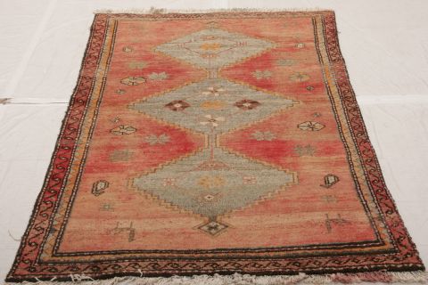 Mussel Red Hand Knotted 37 X 51 Area Rug 155-75405 Image 2