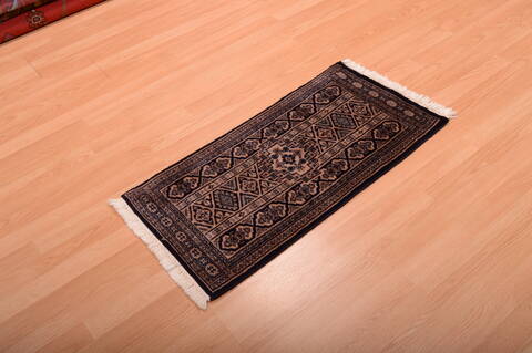 Pak-Persian Brown Hand Knotted 16 X 30  Area Rug 100-75420 Image 2