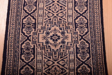 Pak-Persian Brown Hand Knotted 16 X 30  Area Rug 100-75420 Image 5