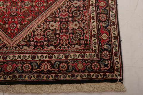 Bidjar Multicolor Hand Knotted 27 X 44  Area Rug 155-75445 Image 4