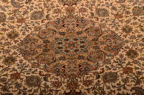 Kashmir Beige Hand Knotted 50 X 70  Area Rug 100-75449 Image 2