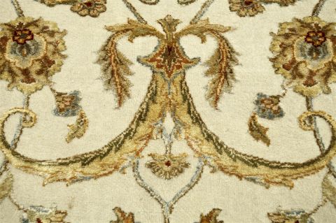 Jaipur White Hand Knotted 66 X 910 Area Rug 901-75608 Image 1
