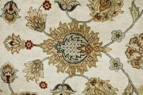 Jaipur White Hand Knotted 80 X 100 Area Rug 901-75640 Image 1