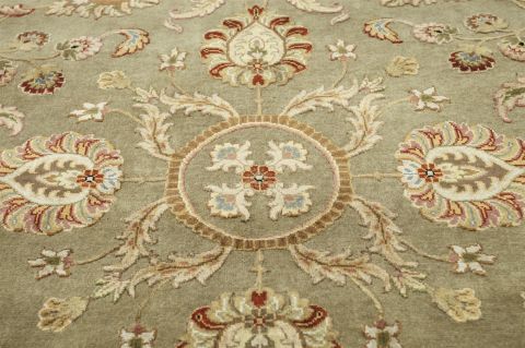 Jaipur Green Hand Knotted 80 X 100 Area Rug 901-75705 Image 1