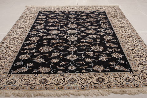 Nain Multicolor Hand Knotted 79 X 108 Area Rug 155-75906 Image 7