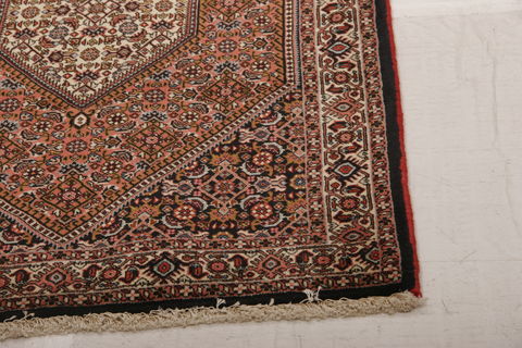 Bidjar Multicolor Hand Knotted 210 X 49  Area Rug 155-75919 Image 4