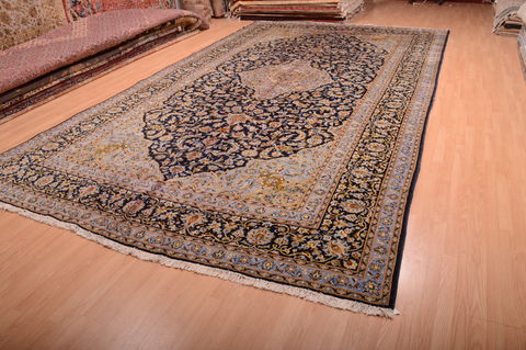 Kashan Blue Hand Knotted 98 X 175 Area Rug 100-75971 Image 2