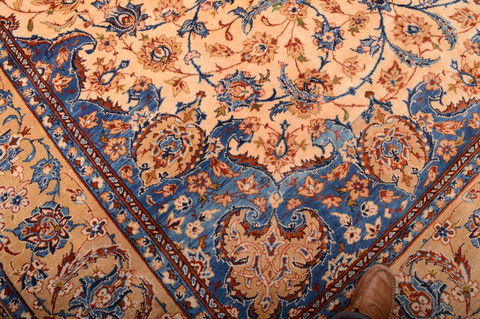 Najaf-abad Beige Hand Knotted 910 X 156 Area Rug 100-75974 Image 15