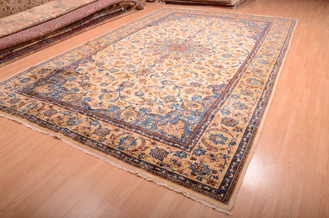 Najaf-abad Beige Hand Knotted 910 X 156 Area Rug 100-75974 Image 3