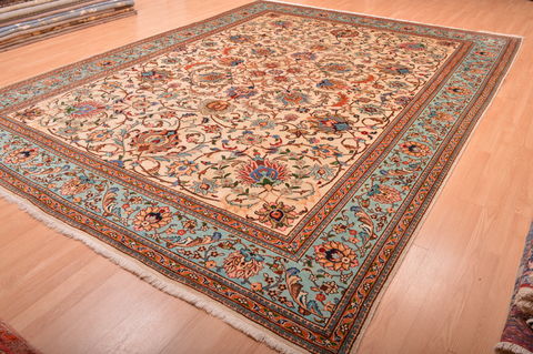 Tabriz Beige Hand Knotted 102 X 136 Area Rug 100-76013 Image 14