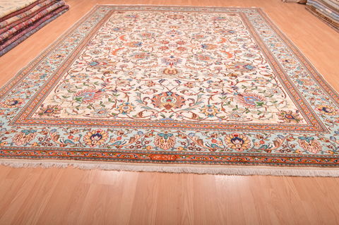 Tabriz Beige Hand Knotted 102 X 136 Area Rug 100-76013 Image 1