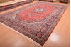 Kashan Red Hand Knotted 100 X 163 Area Rug 100-76016 Thumb 2