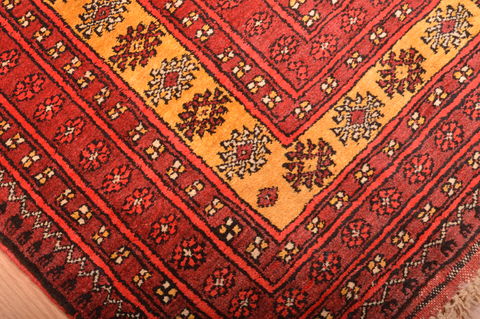Khan Mohammadi Yellow Hand Knotted 43 X 610 Area Rug 100-76115 Image 12