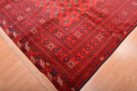 Khan Mohammadi Red Hand Knotted 81 X 1011 Area Rug 100-76122 Image 10