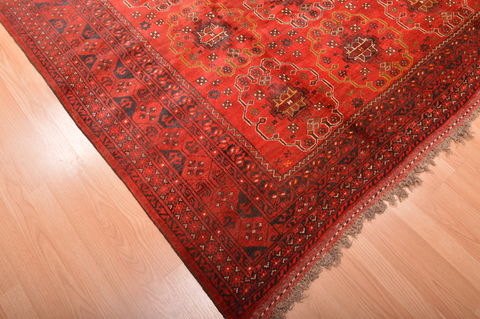 Khan Mohammadi Red Hand Knotted 68 X 98 Area Rug 100-76123 Image 1
