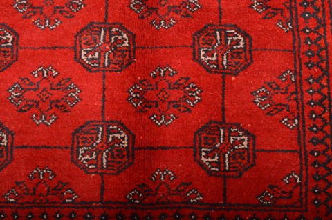 Khan Mohammadi Red Hand Knotted 84 X 114 Area Rug 100-76130 Image 4