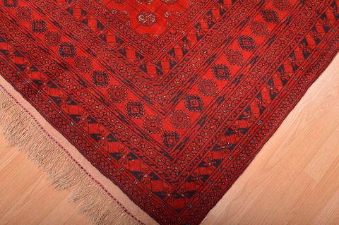 Khan Mohammadi Red Hand Knotted 84 X 114 Area Rug 100-76130 Image 6