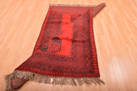 Khan Mohammadi Red Hand Knotted 40 X 64 Area Rug 100-76144 Image 4
