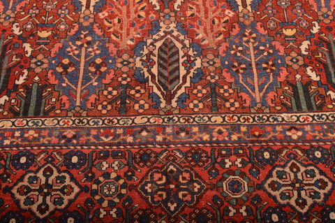 Bakhtiar Red Hand Knotted 104 X 122 Area Rug 100-76175 Image 12
