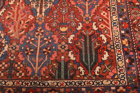Bakhtiar Red Hand Knotted 104 X 122 Area Rug 100-76175 Image 13