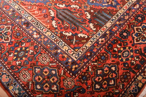 Bakhtiar Red Hand Knotted 104 X 122 Area Rug 100-76175 Image 8